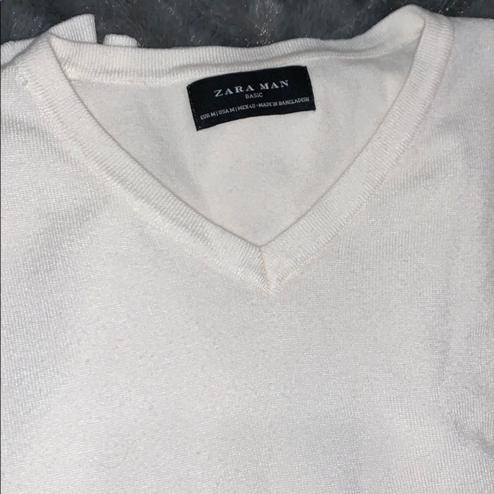 Zara White V-Neck Breathable Sweater